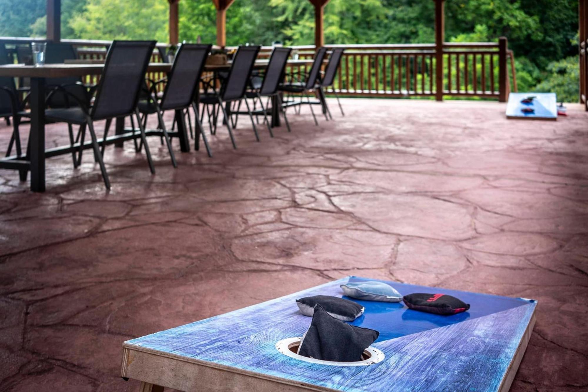 Smokey'S Paradise By Avantstay Sleeps 22 Pool Sevierville Exterior foto
